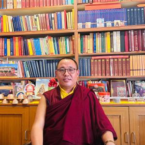 Khenpo Jamyang